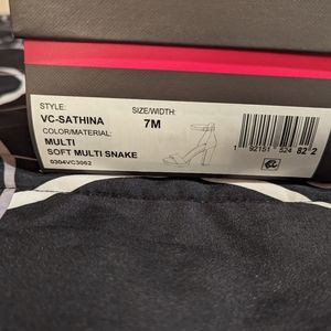 Vince Camuto Sandals